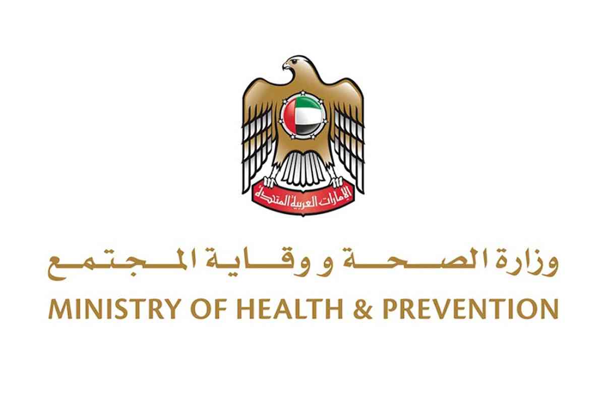الإمارات تسجل 424 إصابة جديدة بفيروس كورونا